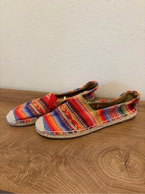 Minnetonka Women's Pam Espadrille